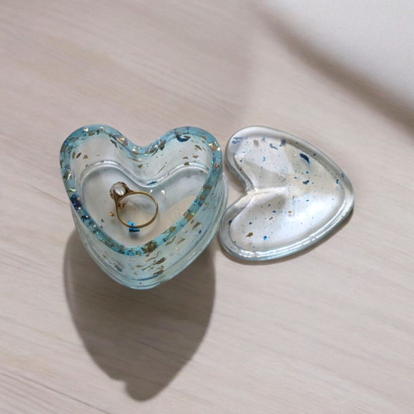 Boite à bijoux cœur feuille d'or et bleu – Image 2